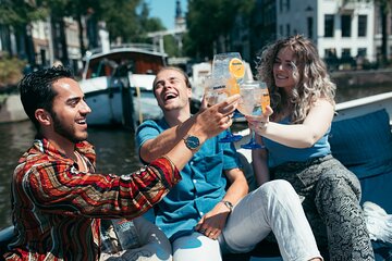 Amsterdam: Luxury Boat Cruise including Beers, Wines & Cocktails