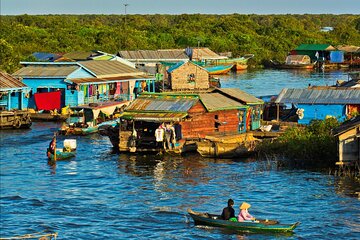 Siem Reap Floating Village and Killing Field Full day.