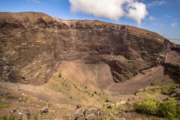 Vesuvius and Pompeii Tour from Naples Port