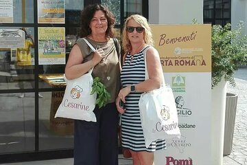 Milan Market Tour & Authentic Italian Aperitivo at a Local's Home