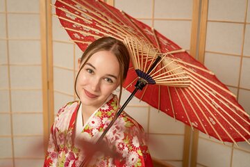 Tokyo, Shibuya: Pro Photography in KIMONO / English-friendly