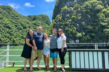 Hanoi - Halong Bay 1 Day PRIVATE TOUR: Cave, Kayak, Island, Lunch