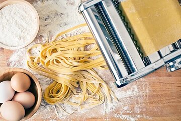Italian Pasta Workshop With a Top Chef In Barcelona 