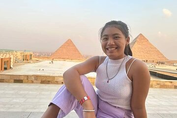 From Luxor : Private Tour to Cairo to Pyramids Sakkara by Plane 