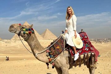 From Sharm El Sheikh: Private Cairo 2 Days Tour Pyramids Museums 