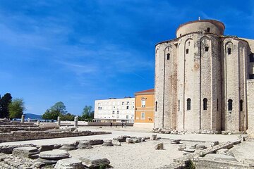 A Self-Guided Tour of Zadar's Medieval Heart