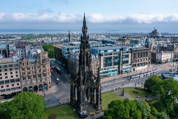 Enlightenment in Edinburgh: A Self-Guided Walking Tour