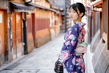 1 Hour Private Photoshoot in Kyoto