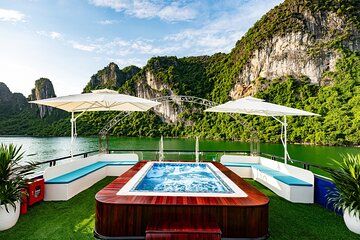 Halong Bay Luxury Day Cruise: Sonata 5-Star Tour from Hanoi 