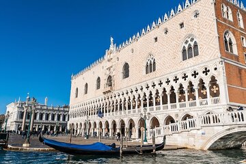 Doge's Palace Reserved Entry Ticket with Audio Tour in Venice