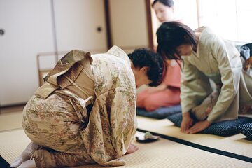 Tea ceremony by the tea master in Kyoto SHIUN AN