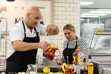 Authentic Paella and Sangria Workshop in Alcudia