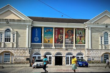Montego Bay City Tour & Magaritaville with shopping 