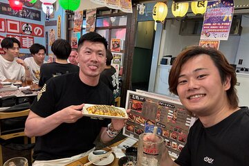 Tokyo: Best Local Bar Hopping Tour in Shibuya!