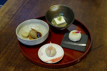 Modern Japanese Tea Time: A Gourmet Tea Pairing Experience