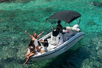 License-free boat rental Trimarchi Nica 53S