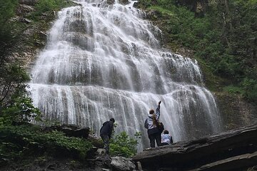 Fort Langley, Bridal Veil Falls and Winery Private tour