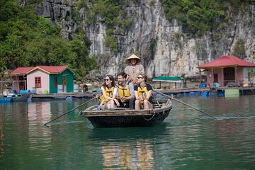 Full-day private trip Bai Tu Long Bay: Discover hidden treasures