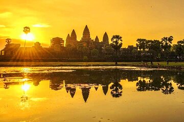  Ultimate 2 Days Adventure Tour Angkor Wat Sunrise Withlocal Tour Guide 