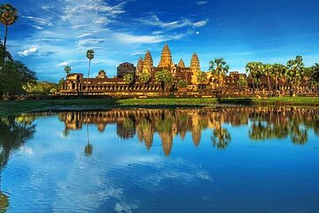 ANGKOR WAT SMALL CIRCUIT and TO SEE SUNSET AT PHNOM BAKHENG