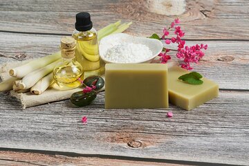 Paris 1e: Soap Making Workshop (Cold process soap making)