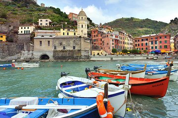 Dayly tour 5 terre on a boat , Aperol spritz , focaccia