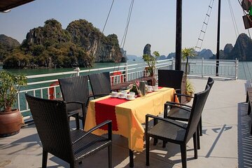 Shared 6 Hours boat Tour With Cave Kayak Beach From Halong City