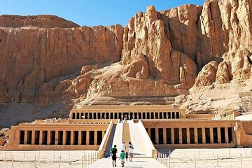 Luxor Day Tour: Valley of the Kings, Hatshepsut Temple and Memnon