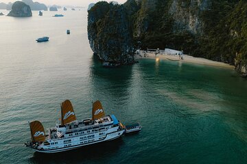 3-day in Halong Bay on Valentine 5 Star Cruise from Hanoi