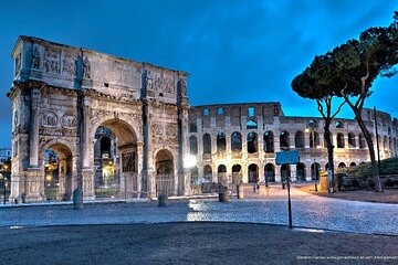 Colosseum, Palatine Hill, and Roman Forum Private Tour