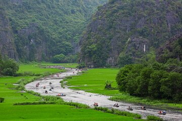 Mua Cave, Tam Coc and Hoa Lu: Cycling and Group of 11 Paxs