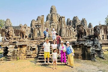 Angkor Wat Full Day with Kompong Pluk Floating Village