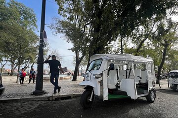 Lisbon 1h30 Tuk-Tuk Tour: The best way to visit the city