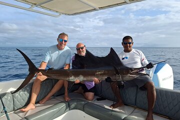 Private Sport Fishing – 38ft Speedboat | South Pearl Islands