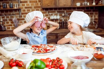 Pizza and Gelato Cooking Class in Milan Small Group Only