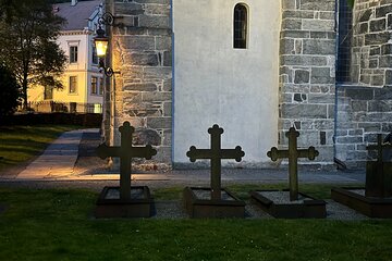 Audio Walking Tour in Bergen Famous Ghosts Location 