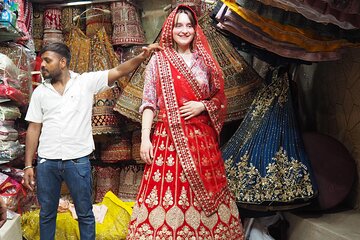 Unveil Old Delhi's Food, Spice Market & Heritage Walk