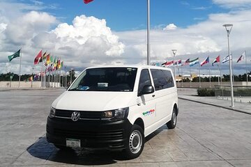 Private One -way Cancun Airport Transportation: Cancun Hotel Zone