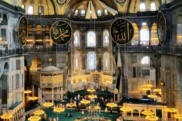 Istanbul Highlights: Hagia Sophia, Blue Mosque and More!