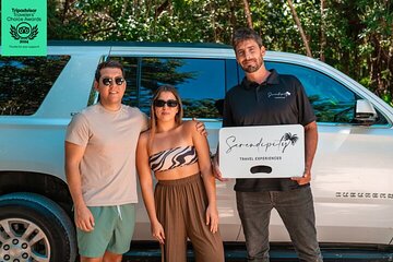 One-Way Private or Luxury Airport Transfer Tulum Cancun Airport