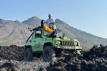 Mount Batur 4WD Jeep Sunrise Tour With Photographer