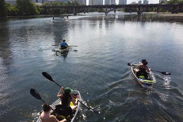 Clear Kayak Tour at Ladybird Town Lake in Austin