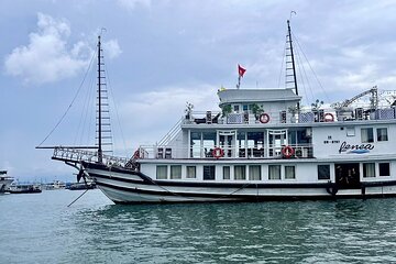 The Boutique Bai Tu Long Bay Cruise 2 Days 1 Night 