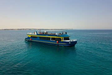 Explore the Sea by Conquest Semi-Submarine & Snorkeling –Hurghada