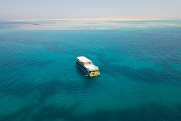 Conquest Semi Submarine & Snorkeling: Undersea Wonders - Hurghada