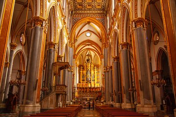 Walking Tour of Naples Old Town with Expert Guide