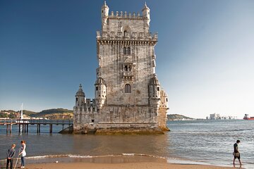 Private City Tour: Best of Lisbon and Hidden Gems 8H
