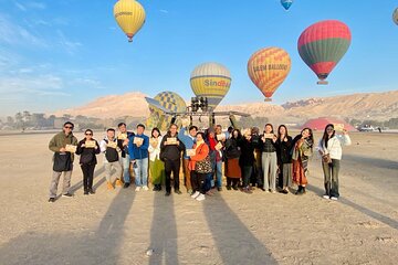 Luxury Sunrise Hot Air Balloon ride luxor with pick up & drop off