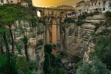 Ronda Private tour from Malaga with soul. We take you!