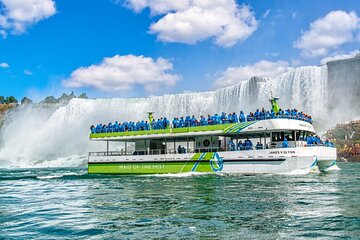 Niagara Falls USA Tour with Maid of the Mist Boat Ride